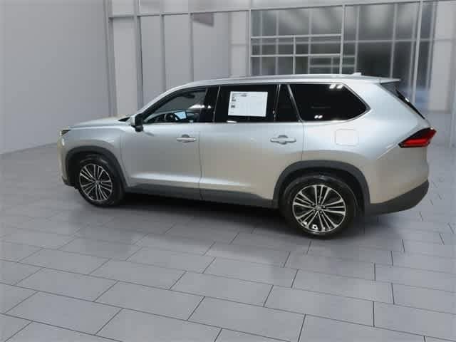 2024 Toyota Grand Highlander Platinum 6