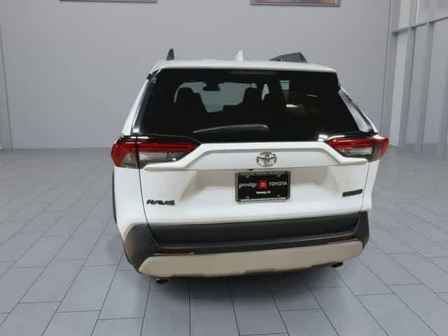 Thumbnail: 2024 Toyota RAV4 - 7