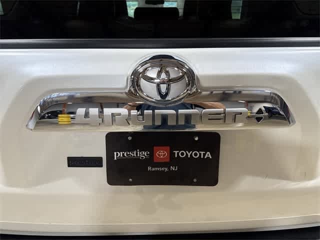 Thumbnail: 2013 Toyota 4Runner - 28