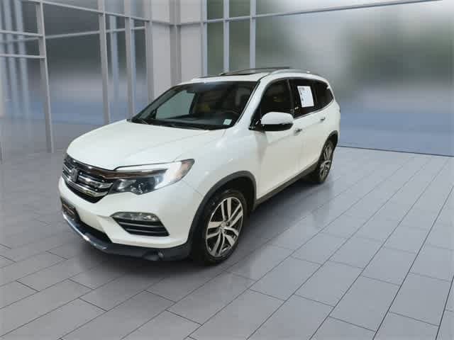 Thumbnail: 2017 Honda Pilot - 5