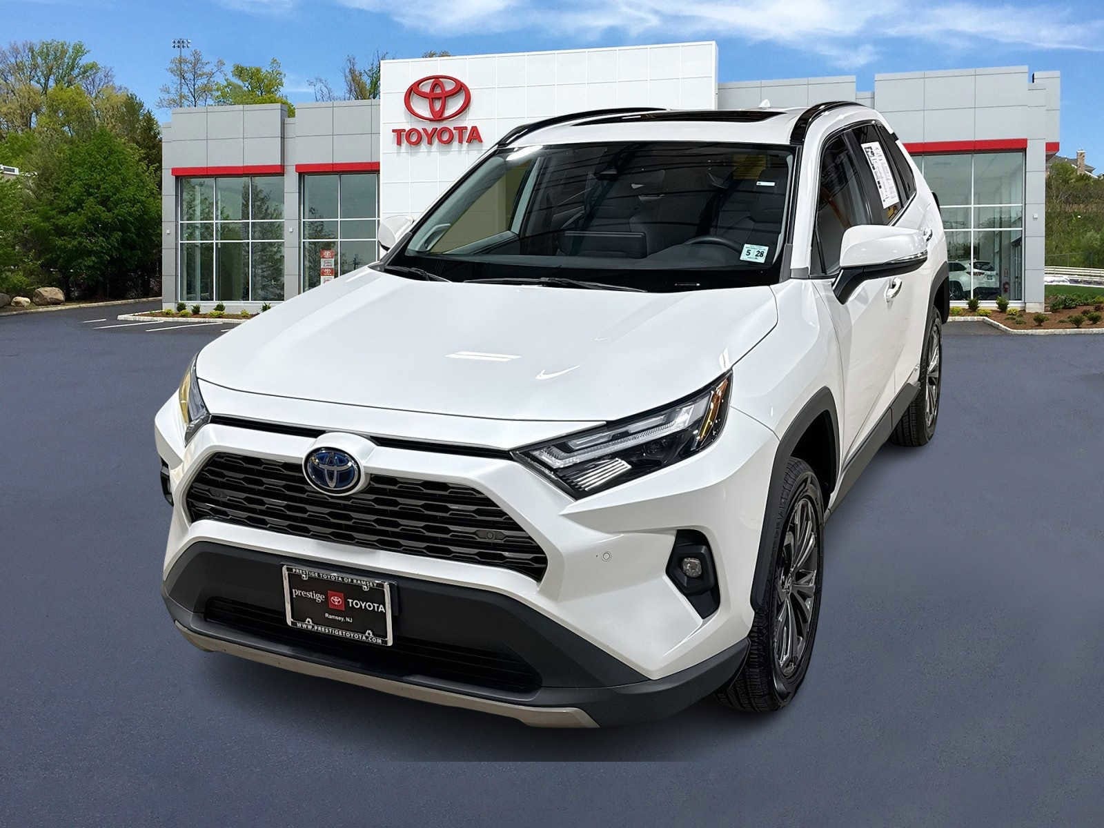 Thumbnail: 2023 Toyota RAV4 - 1