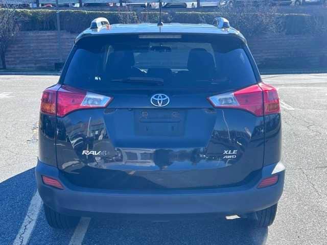 Thumbnail: 2013 Toyota RAV4 - 5