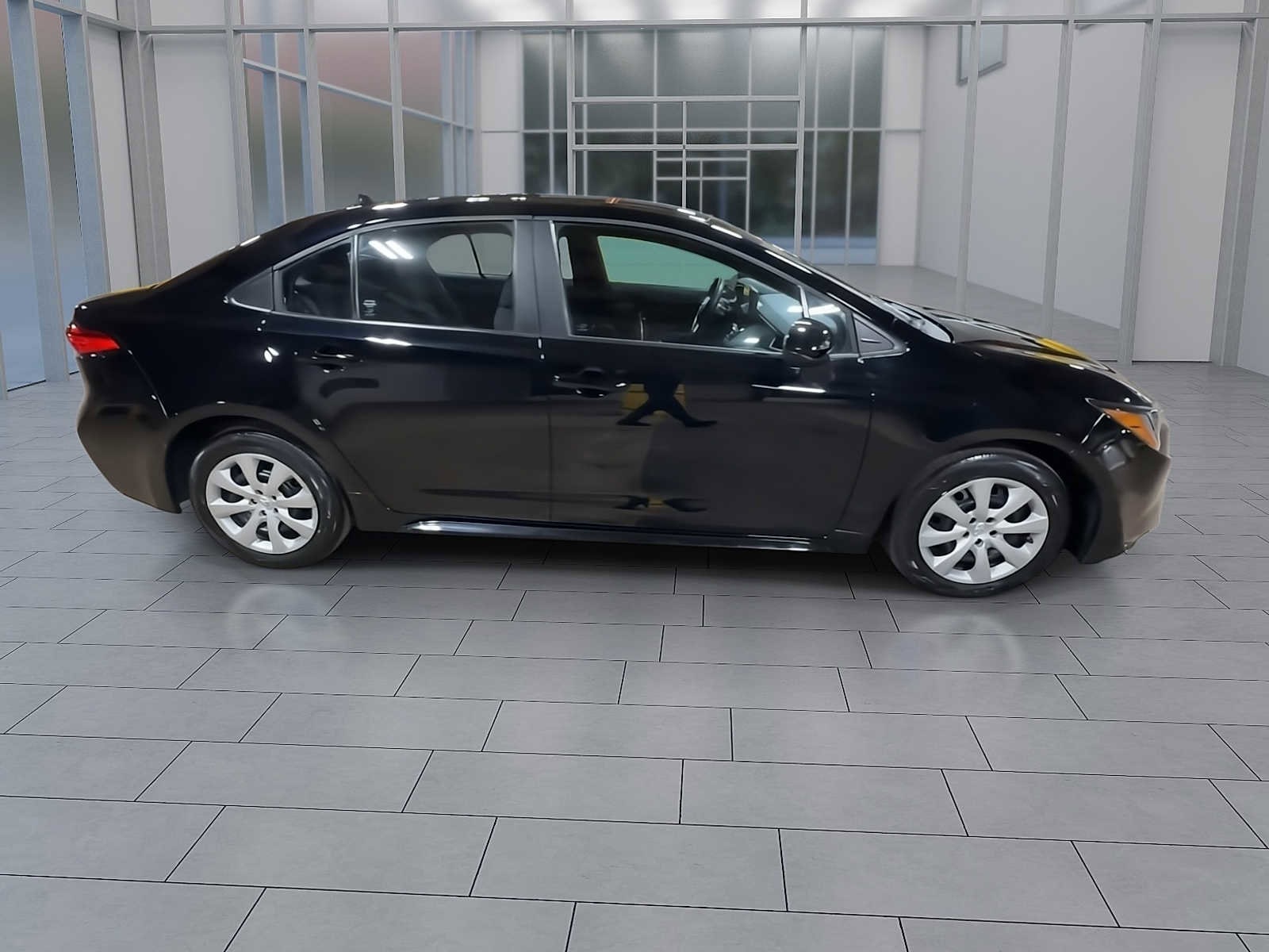 Thumbnail: 2023 Toyota Corolla - 9