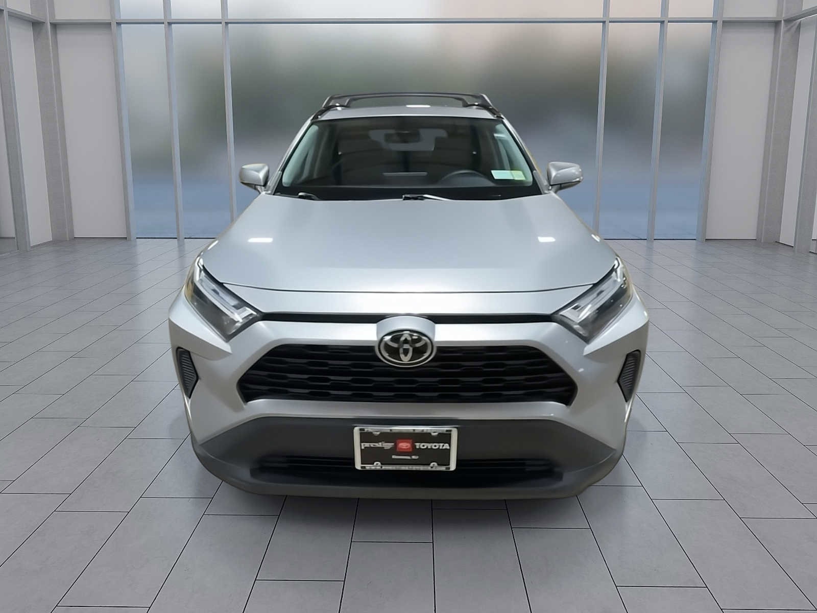 Thumbnail: 2022 Toyota RAV4 - 3