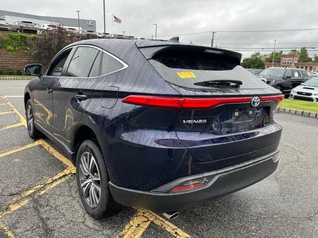 Thumbnail: 2022 Toyota Venza - 6
