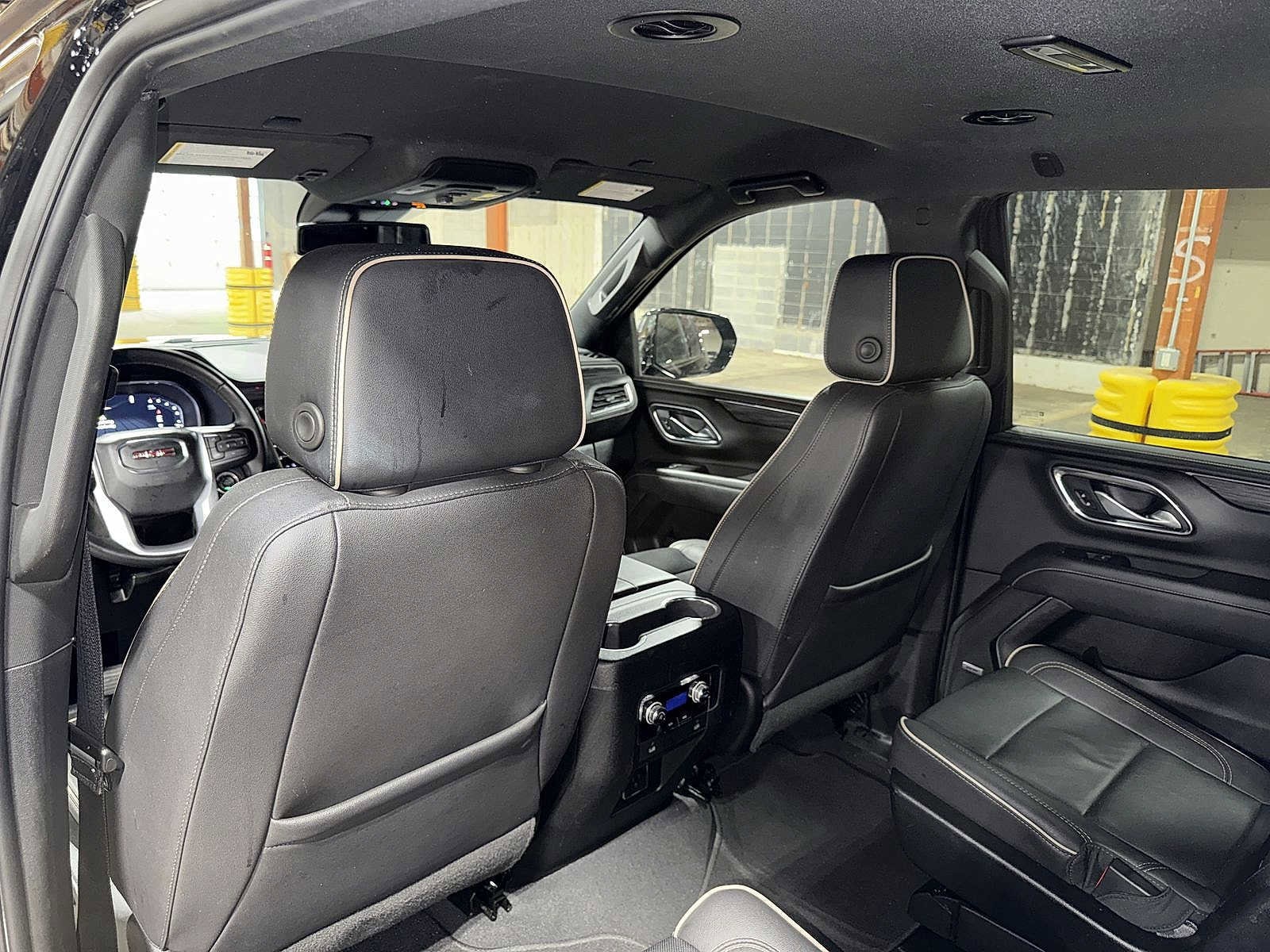 Thumbnail: 2023 GMC Yukon - 28