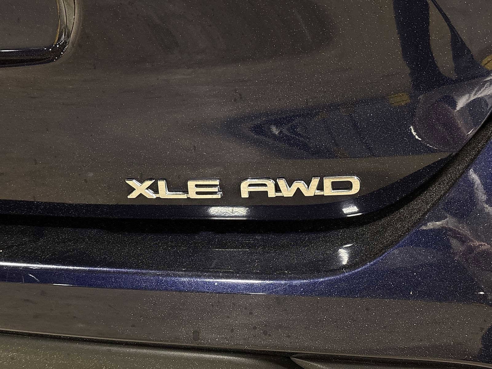 Thumbnail: 2022 Toyota Highlander - 28