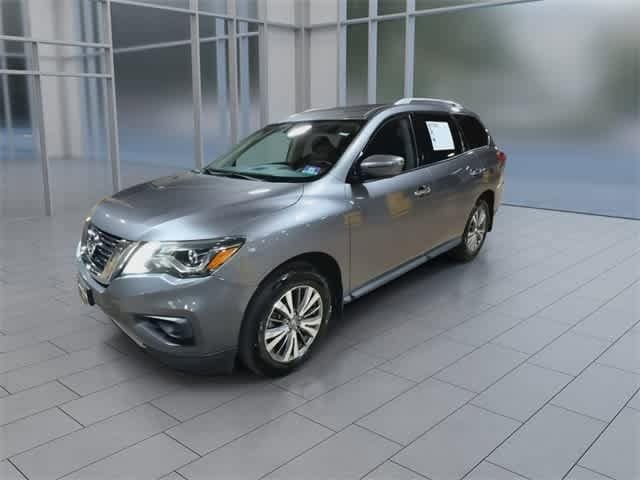 Thumbnail: 2019 Nissan Pathfinder - 4