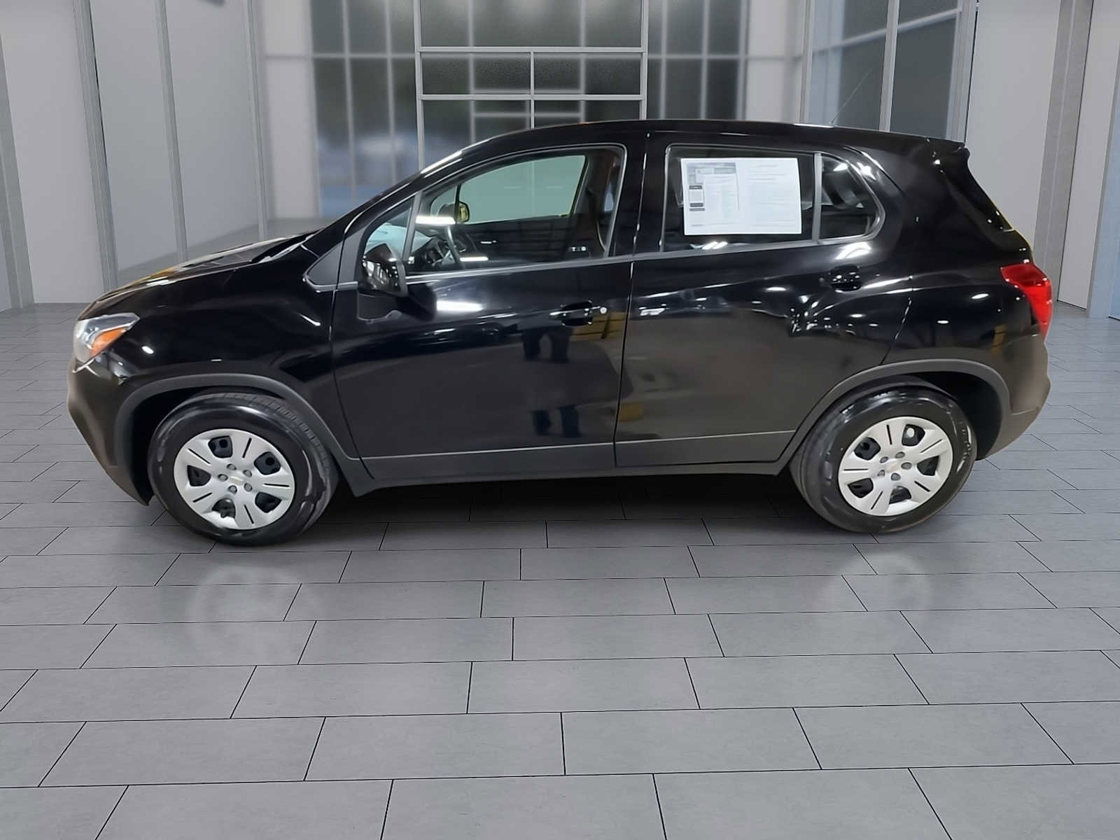 Thumbnail: 2019 Chevrolet Trax - 5