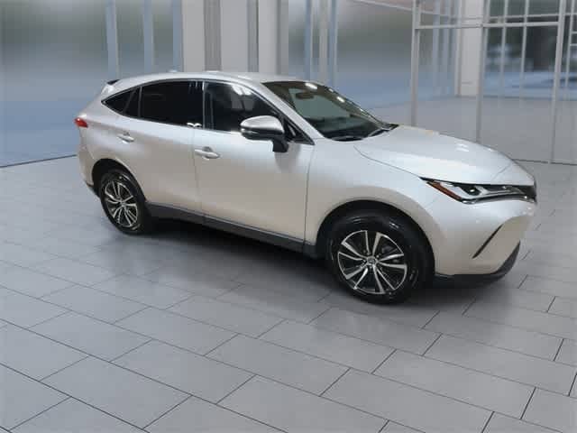 Thumbnail: 2023 Toyota Venza - 2