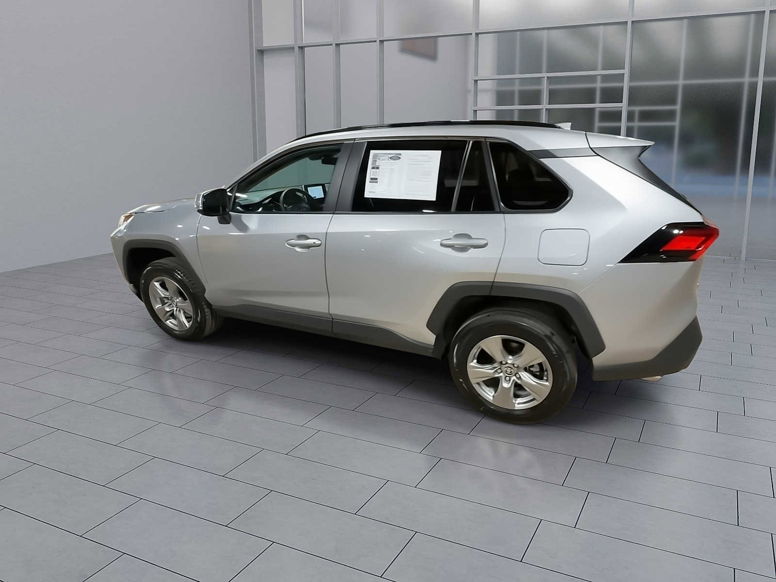 Thumbnail: 2025 Toyota RAV4 - 11