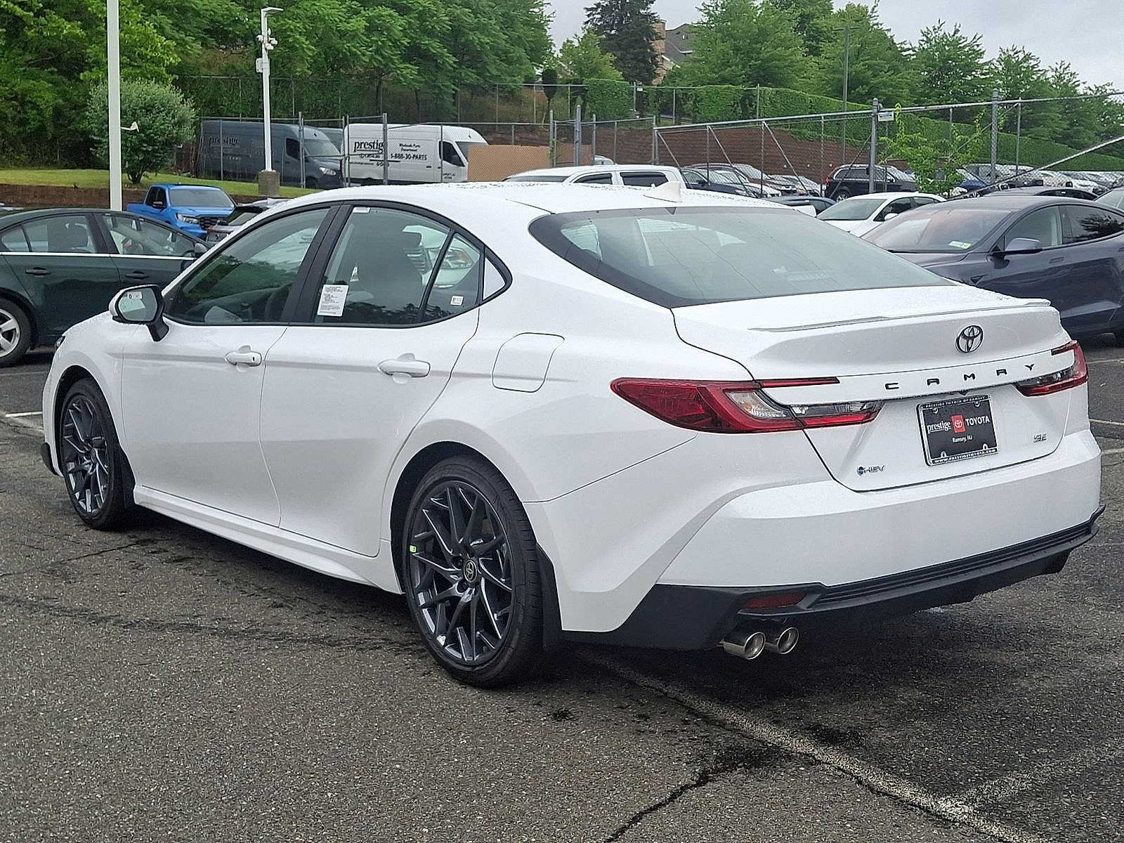 Thumbnail: 2026 Toyota Camry - 11