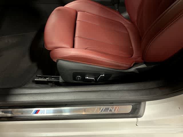 Thumbnail: 2025 BMW 4 Series - 24