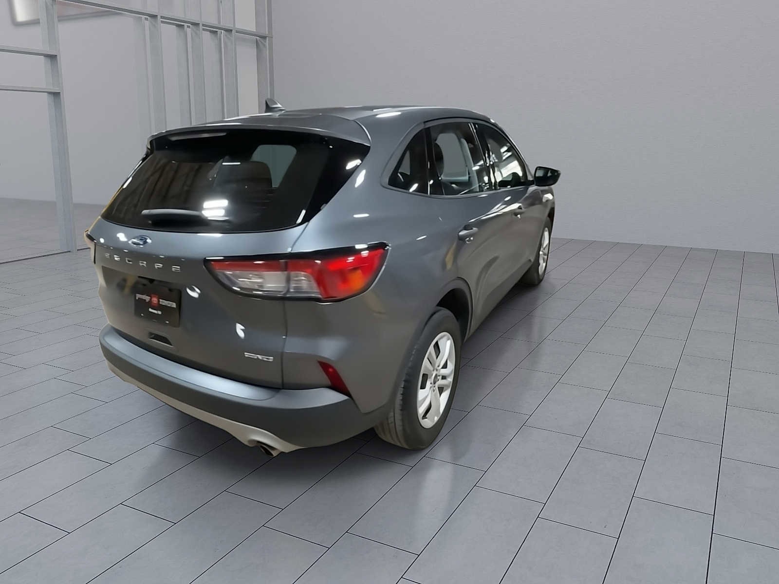 Thumbnail: 2022 Ford Escape - 8