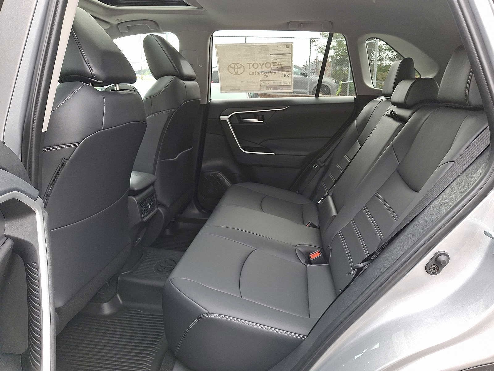 Thumbnail: 2025 Toyota RAV4 - 13