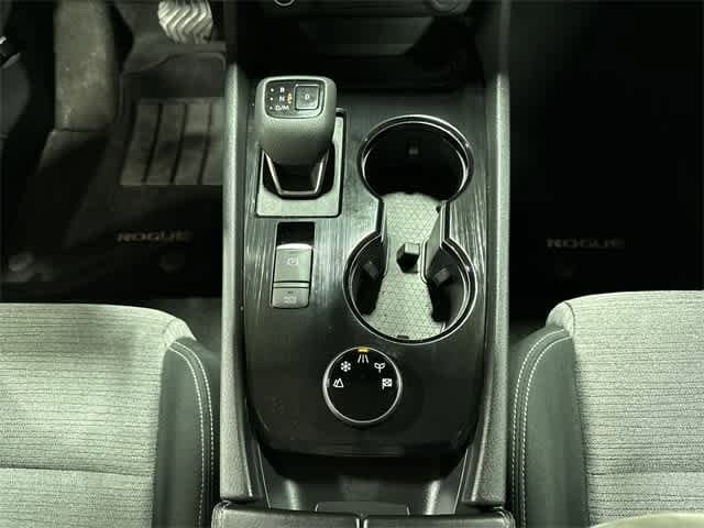 Thumbnail: 2023 Nissan Rogue - 31