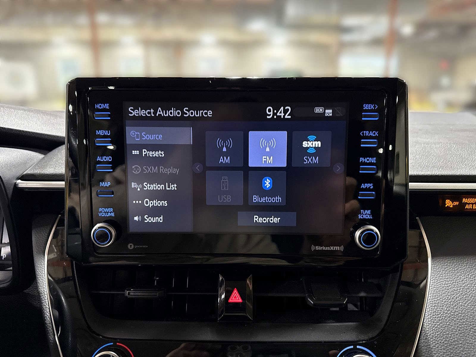 Thumbnail: 2022 Toyota Corolla - 21