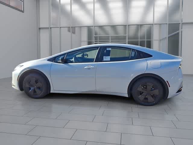 Thumbnail: 2026 Toyota Prius - 2