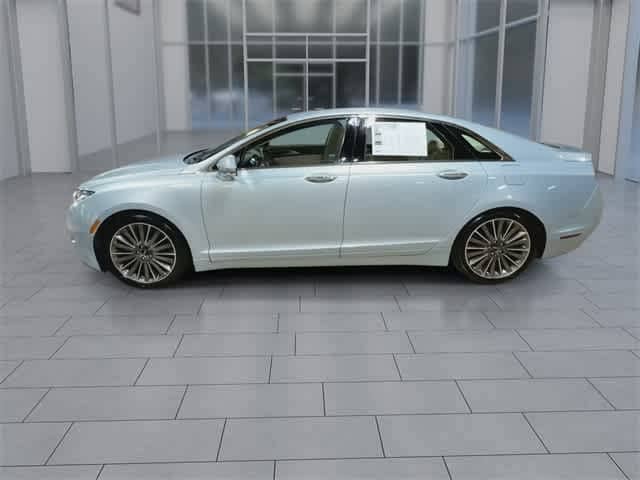 Thumbnail: 2014 Lincoln MKZ - 8