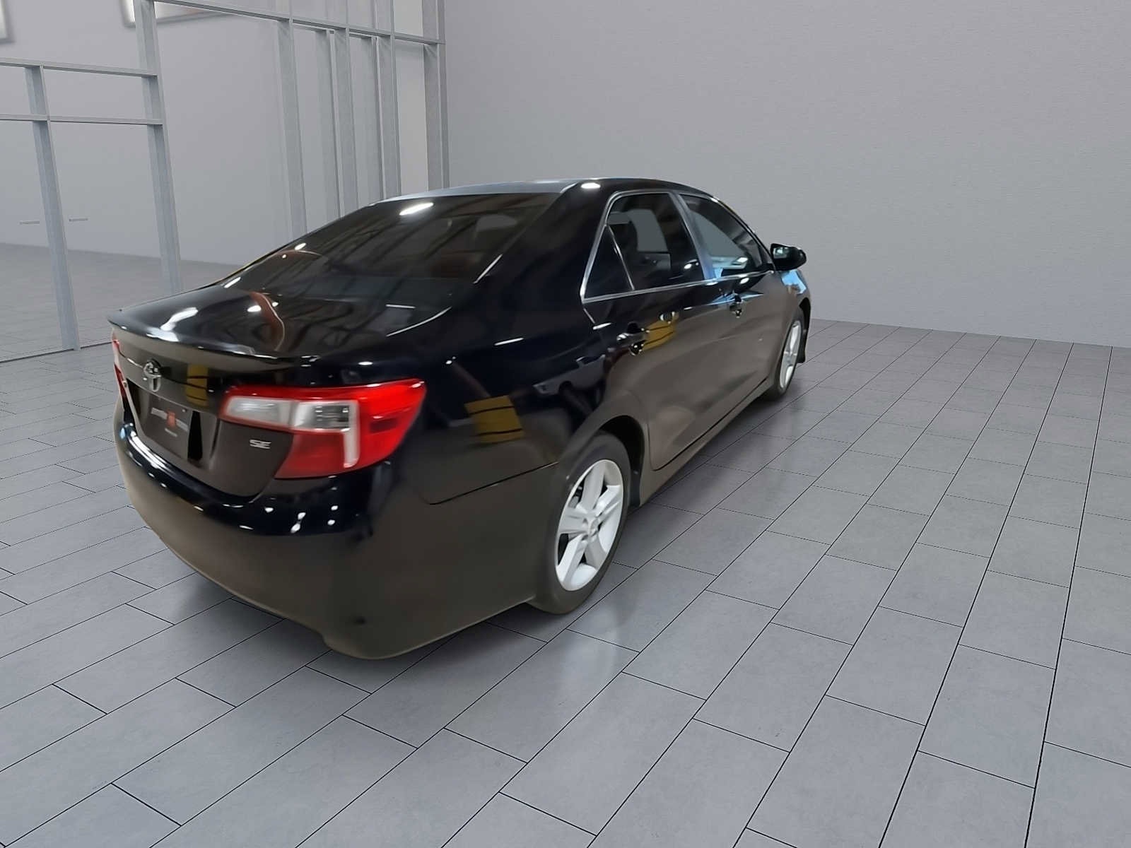 Thumbnail: 2012 Toyota Camry - 8