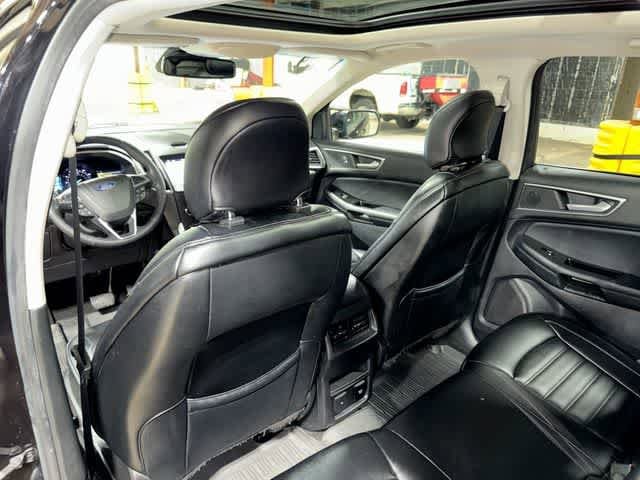 Thumbnail: 2019 Ford Edge - 29