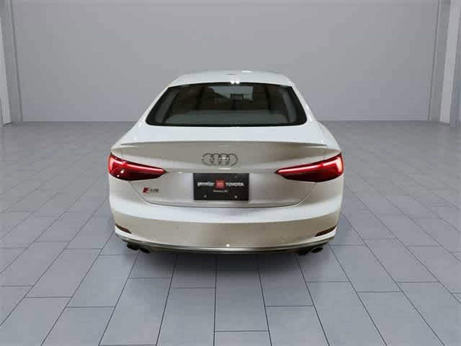 Thumbnail: 2018 Audi S5 - 9