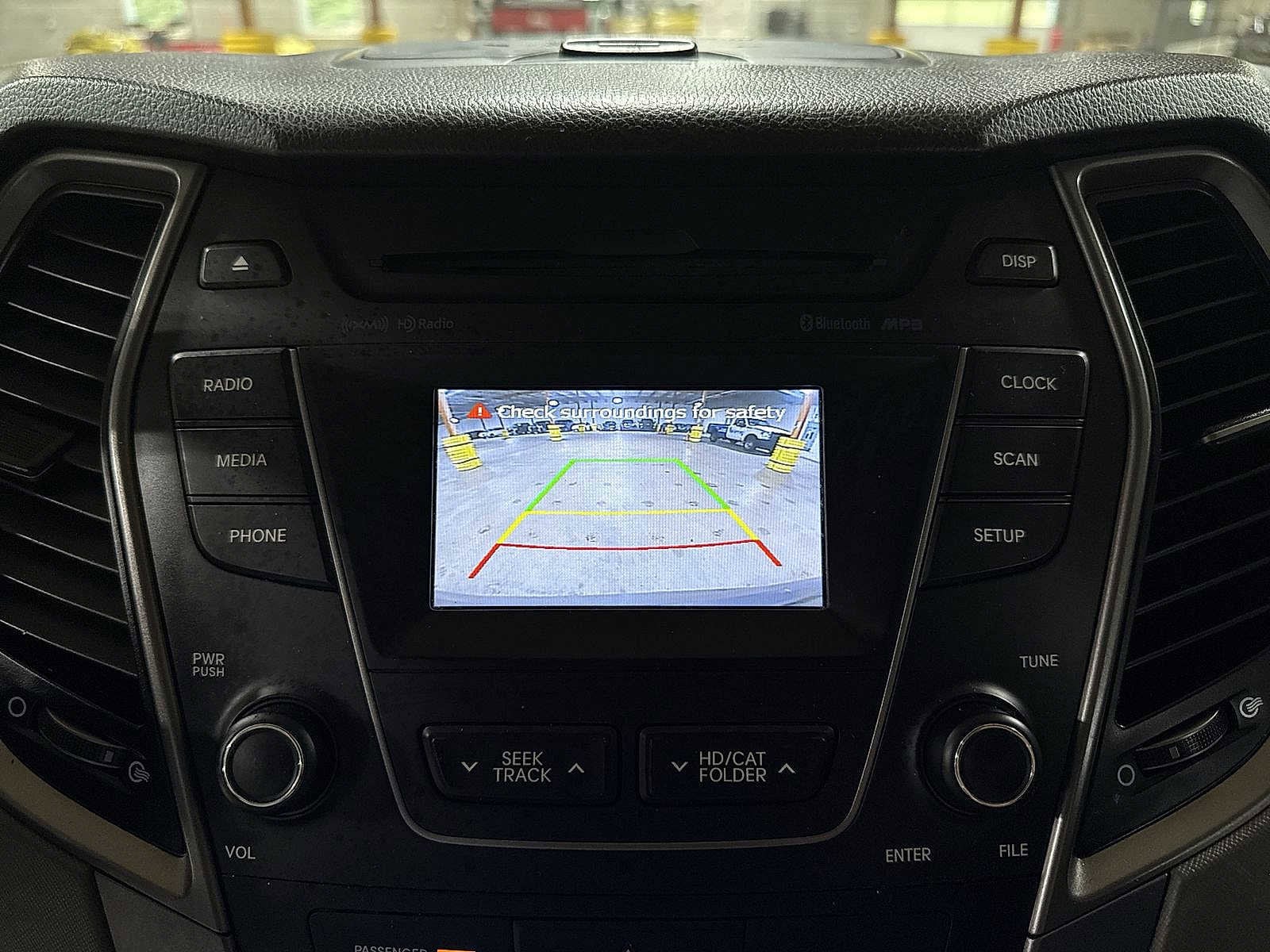 Thumbnail: 2016 Hyundai Santa Fe - 24