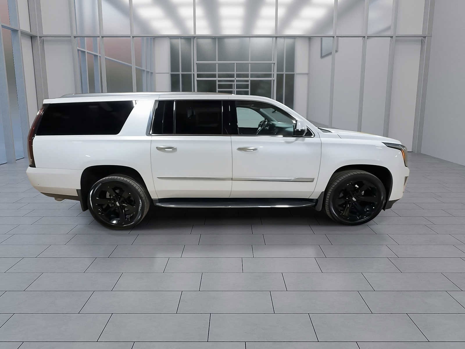 Thumbnail: 2020 Cadillac Escalade - 9