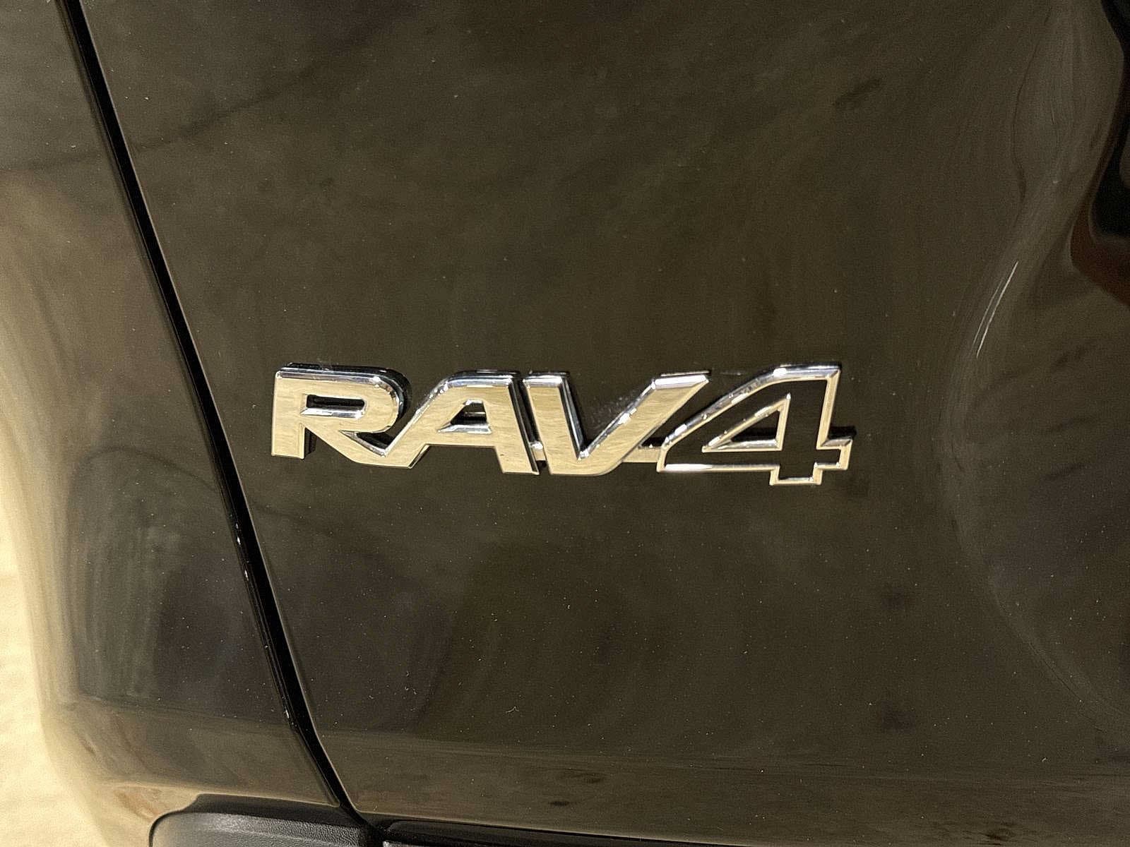 Thumbnail: 2024 Toyota RAV4 - 24