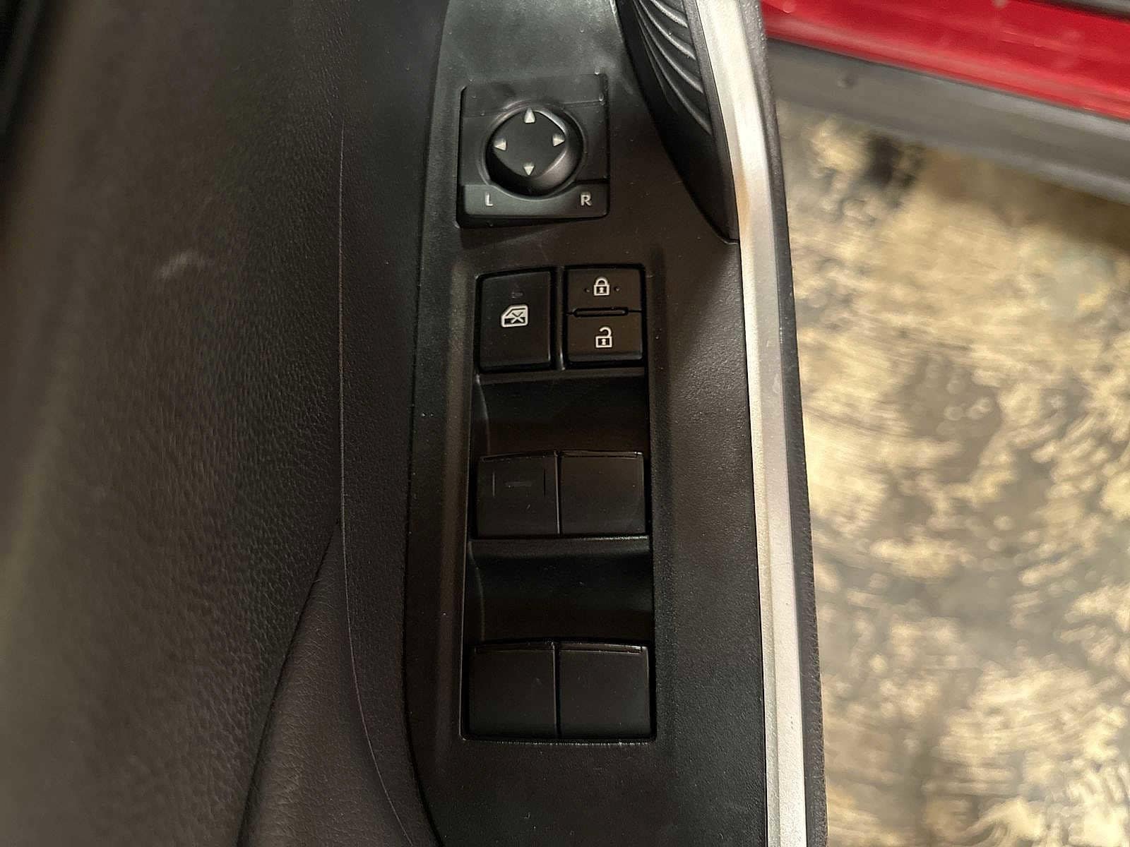 Thumbnail: 2024 Toyota RAV4 - 22