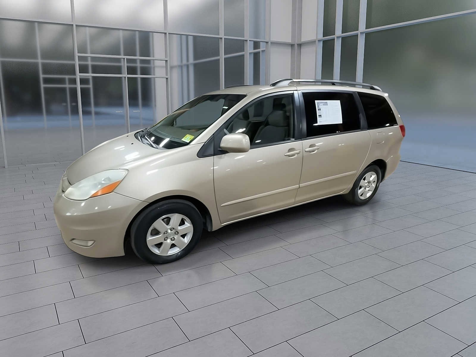 Thumbnail: 2007 Toyota Sienna - 4