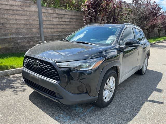 2022 Toyota Corolla Cross LE AWD's photo