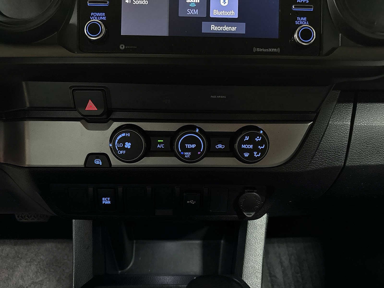 Thumbnail: 2021 Toyota Tacoma - 21