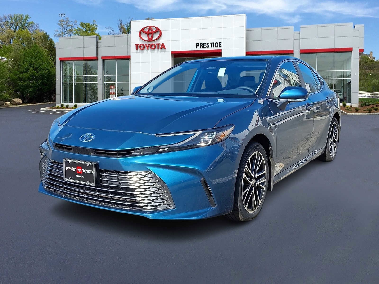 Thumbnail: 2026 Toyota Camry - 1