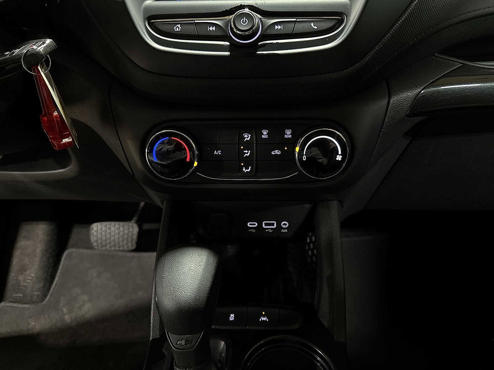 Thumbnail: 2023 Chevrolet TrailBlazer - 21