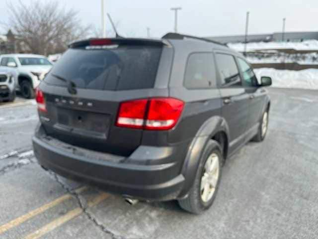 Thumbnail: 2015 Dodge Journey - 4