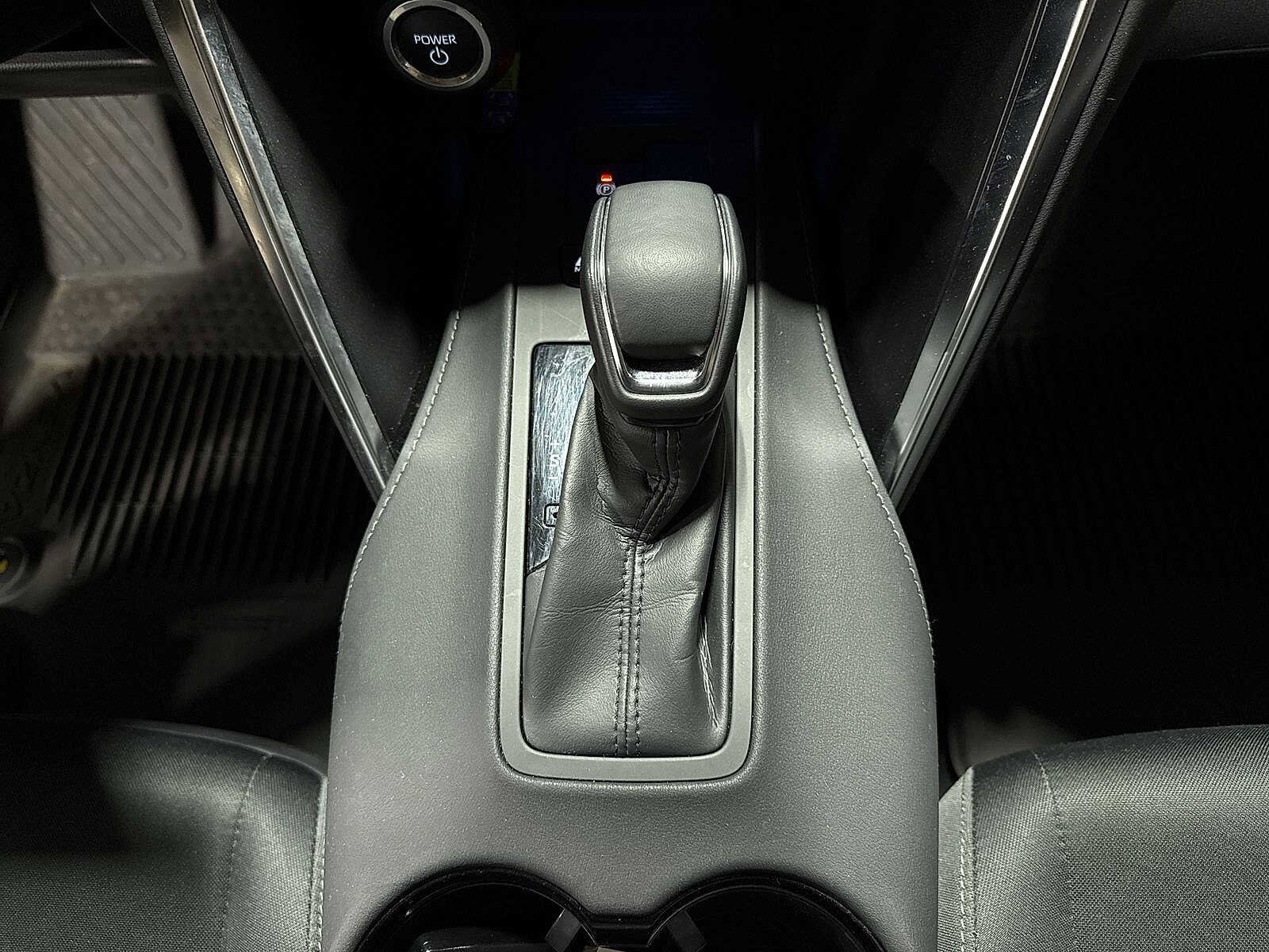 Thumbnail: 2023 Toyota Venza - 29