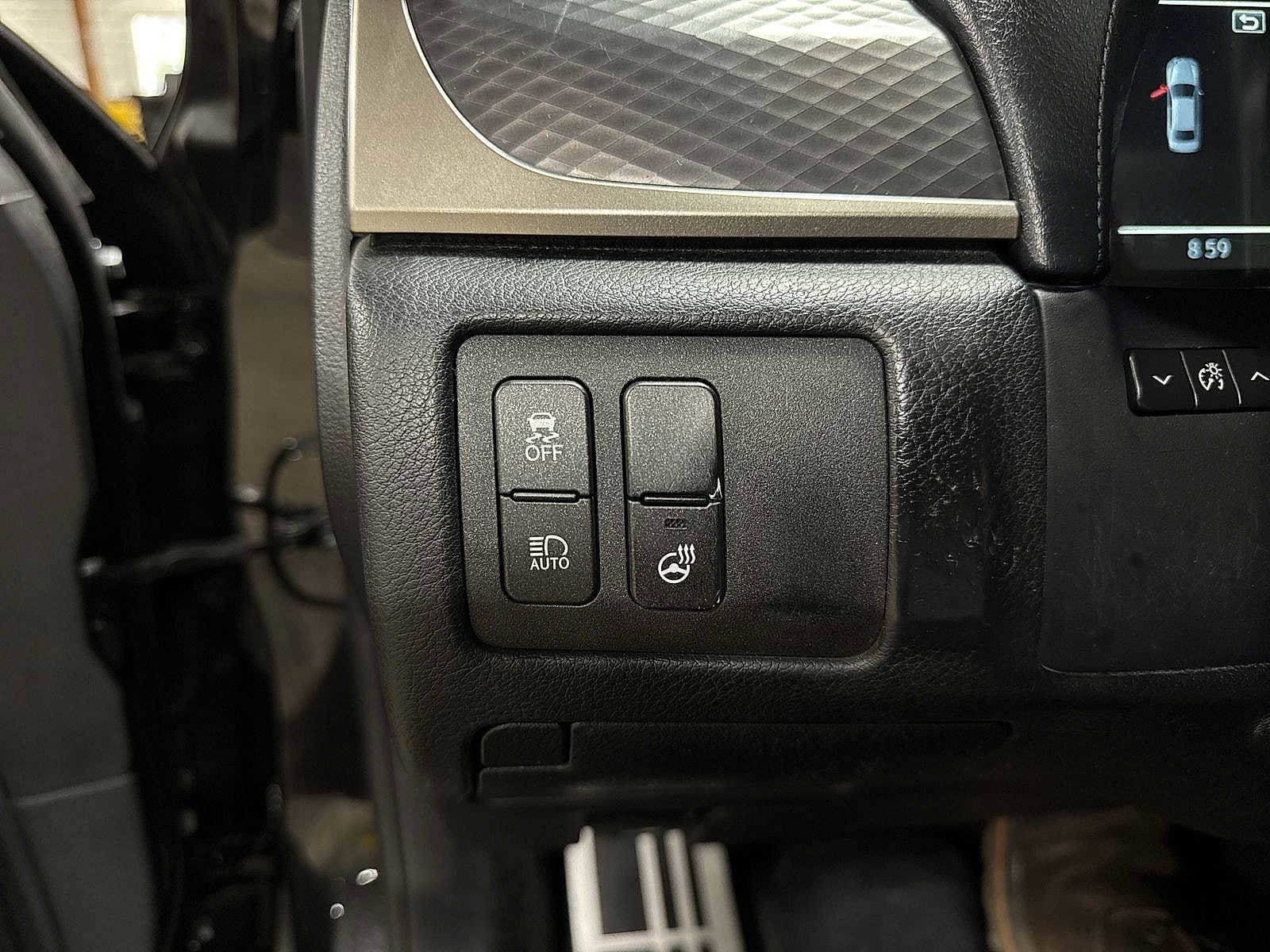 Thumbnail: 2018 Lexus GS - 31