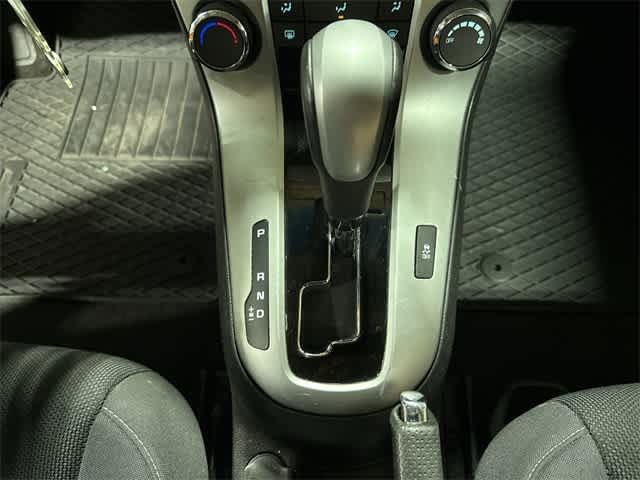Thumbnail: 2014 Chevrolet Cruze - 30
