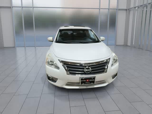 Thumbnail: 2013 Nissan Altima - 3