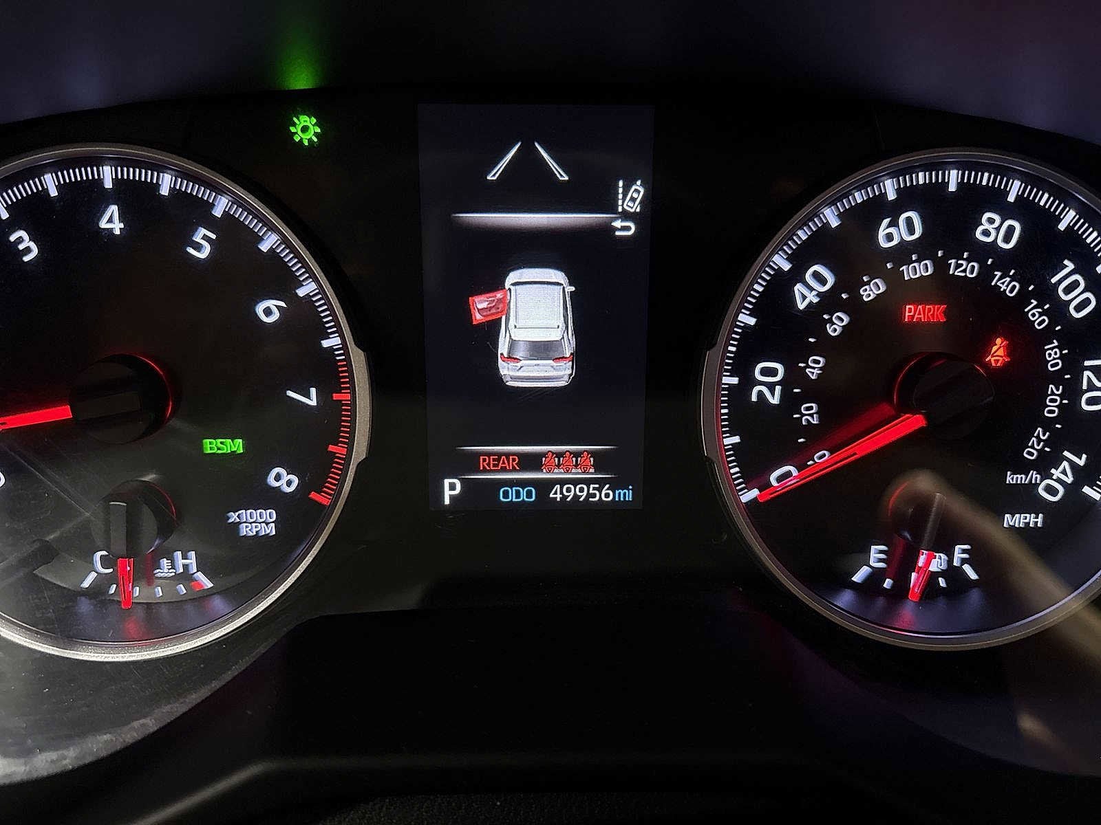 Thumbnail: 2019 Toyota RAV4 - 19