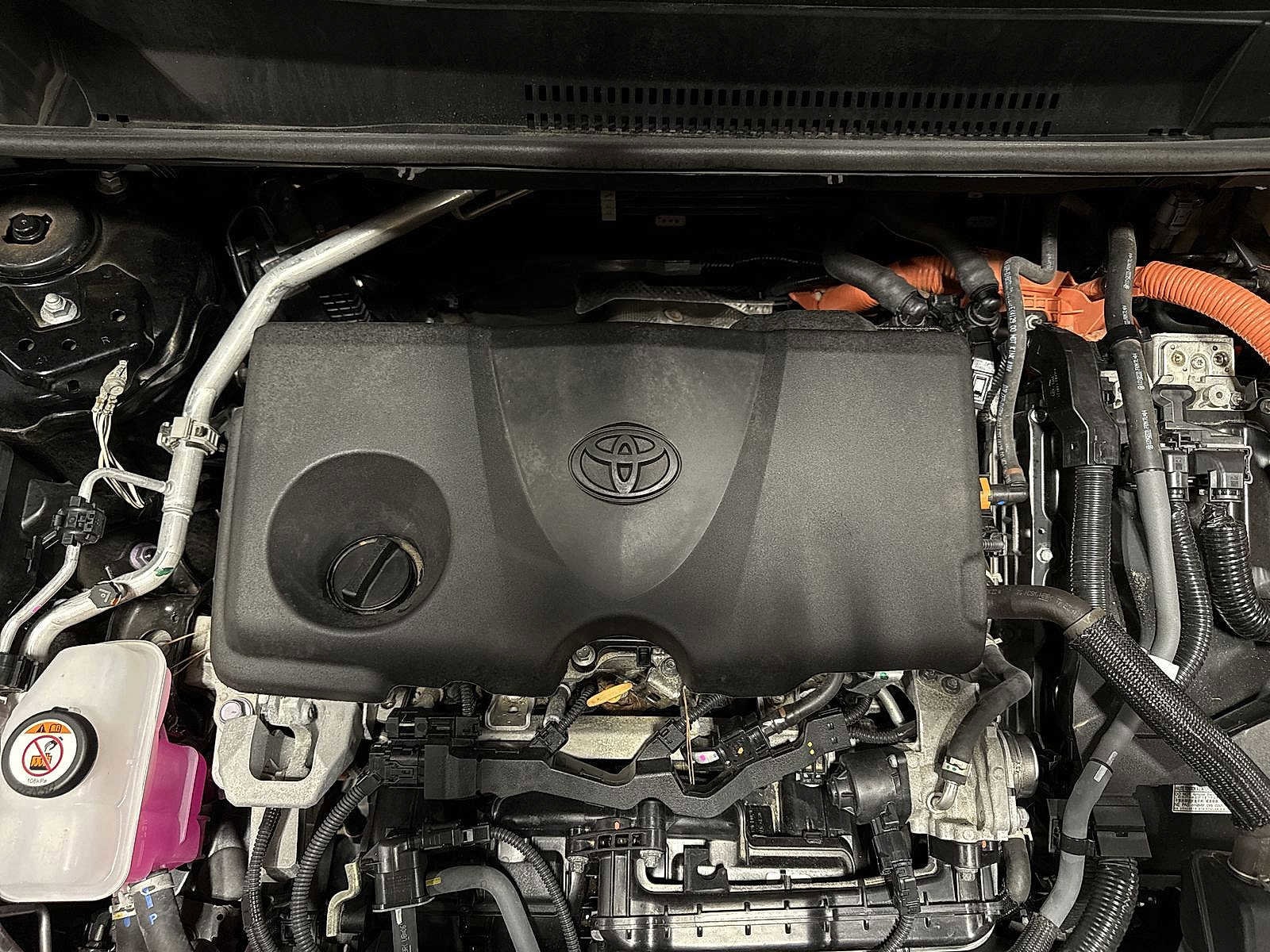 Thumbnail: 2024 Toyota RAV4 - 12