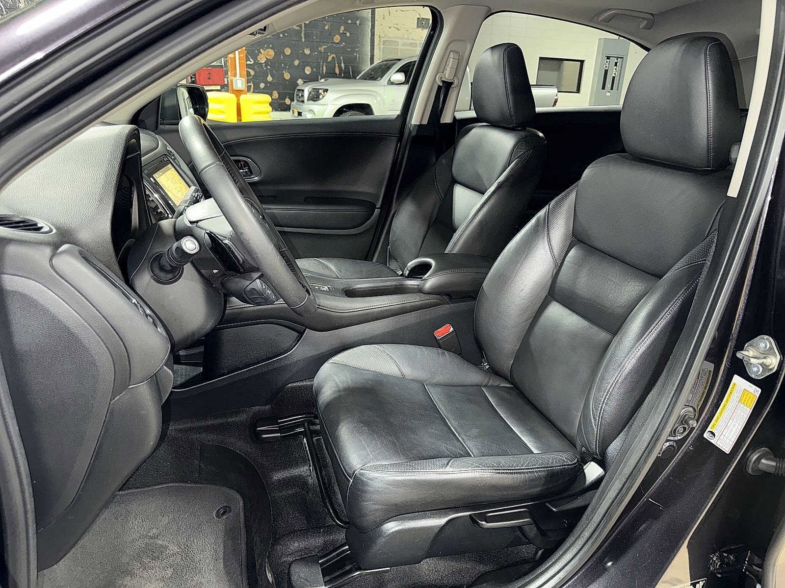 Thumbnail: 2017 Honda HR-V - 14