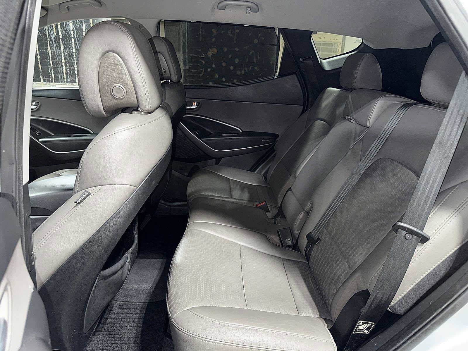 Thumbnail: 2016 Hyundai Santa Fe - 17