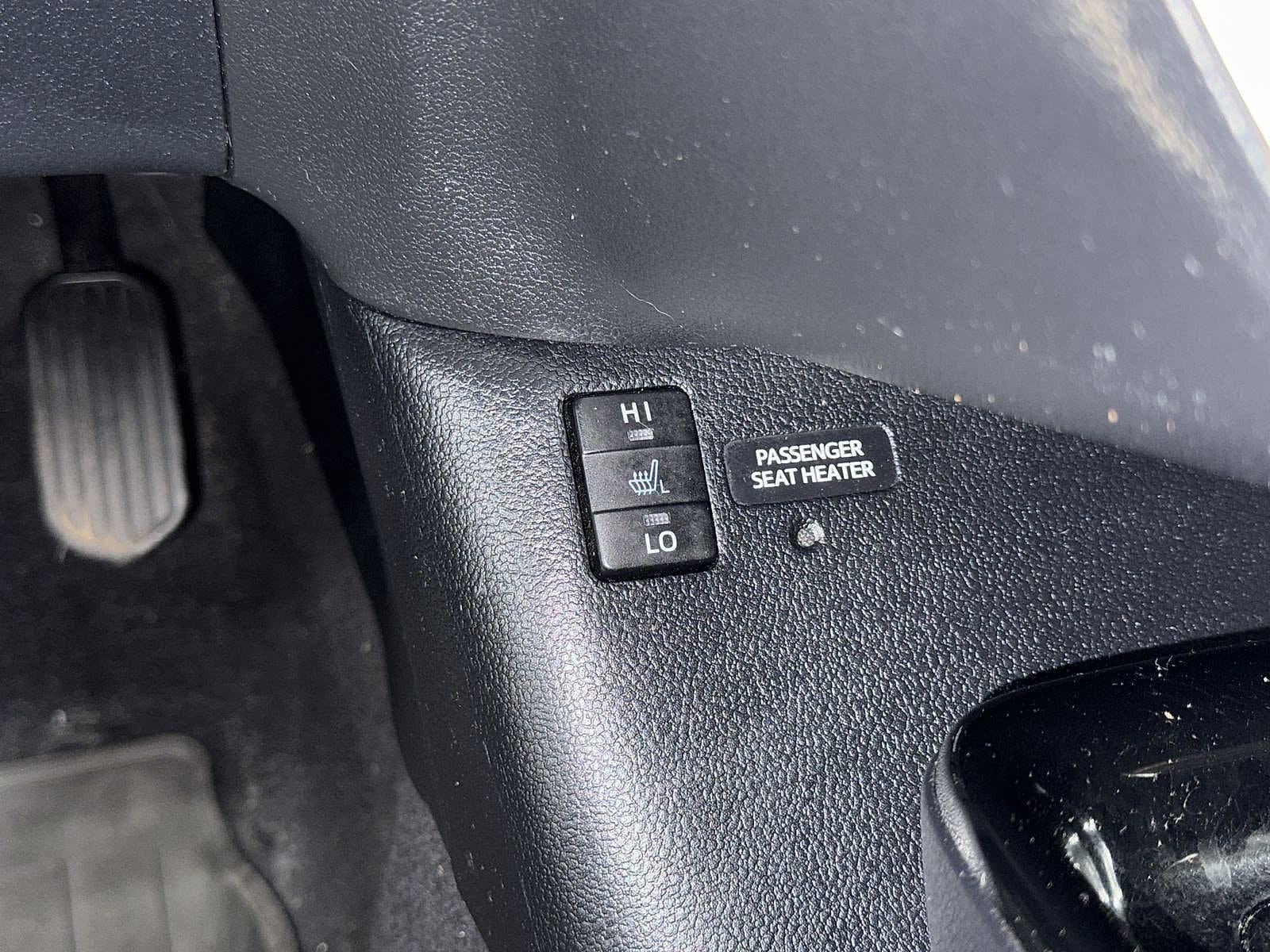 Thumbnail: 2017 Toyota Prius Prime - 32