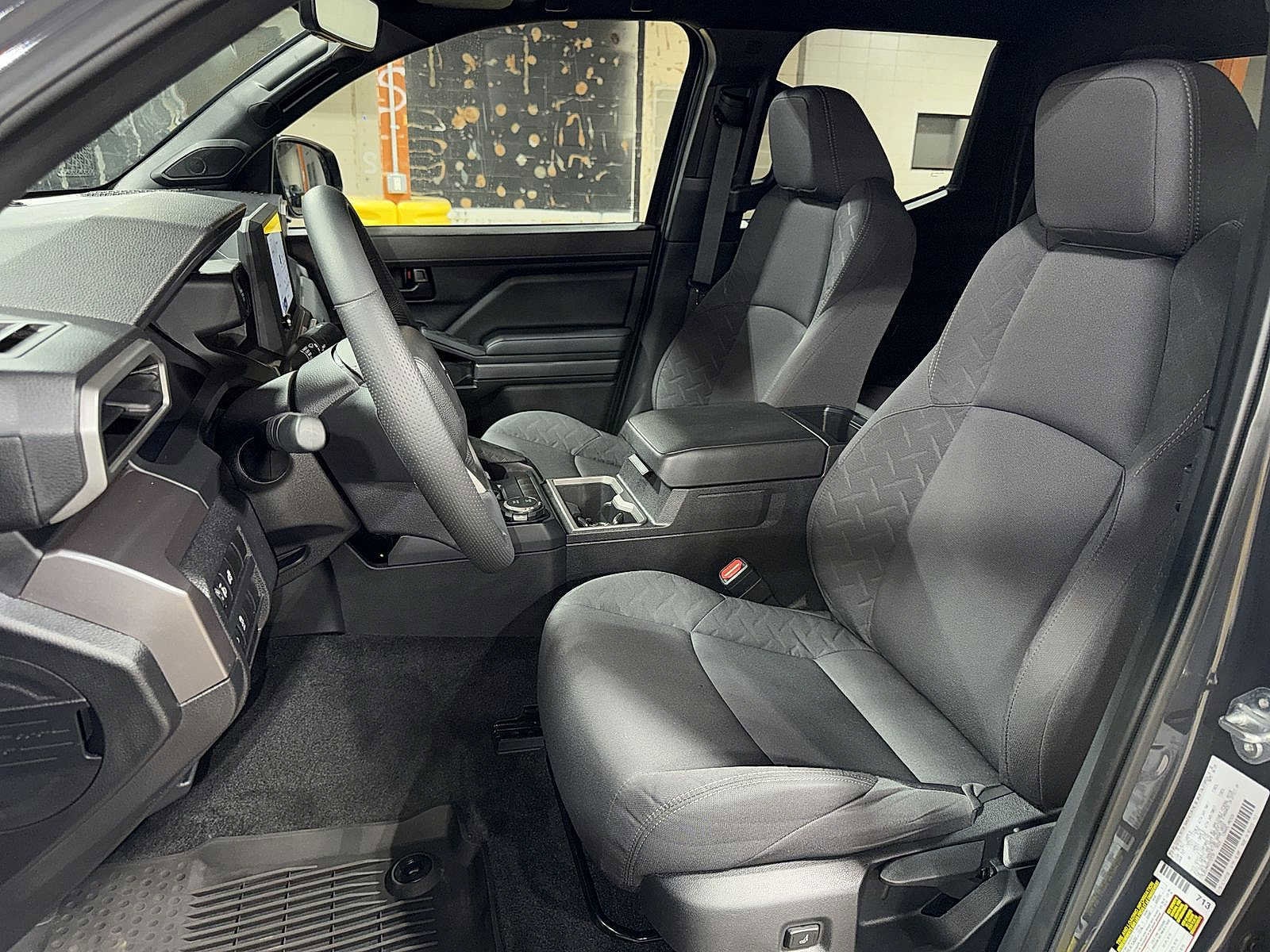 Thumbnail: 2025 Toyota Tacoma - 15