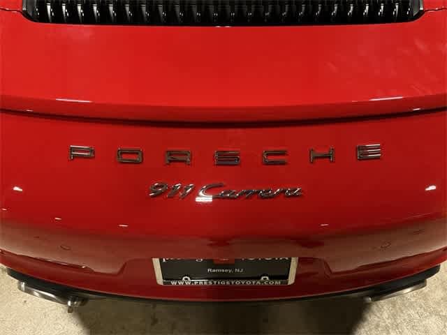 Thumbnail: 2019 Porsche 911 - 26