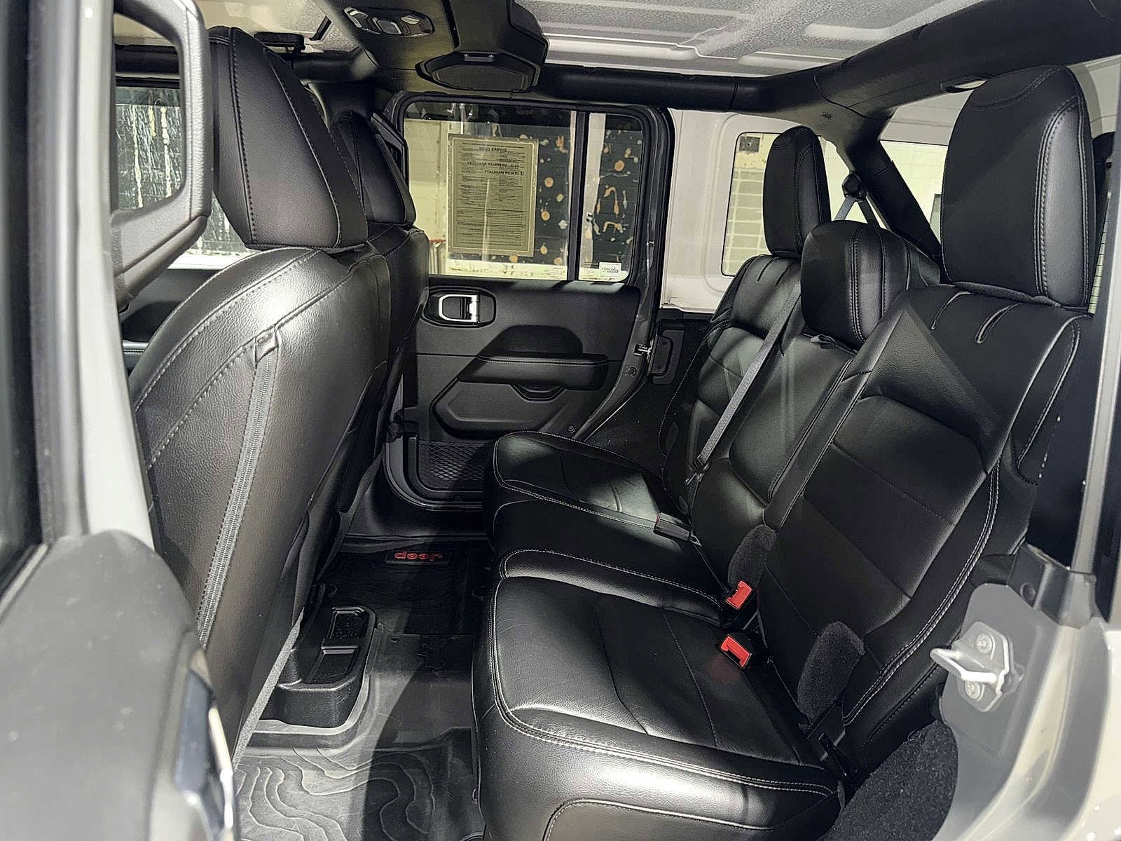 Thumbnail: 2020 Jeep Wrangler - 17