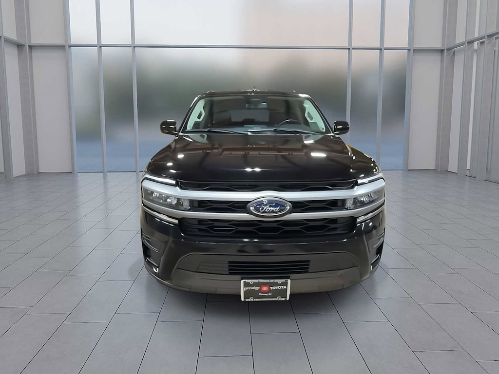 Used 2024 Ford Expedition Max XLT SUV