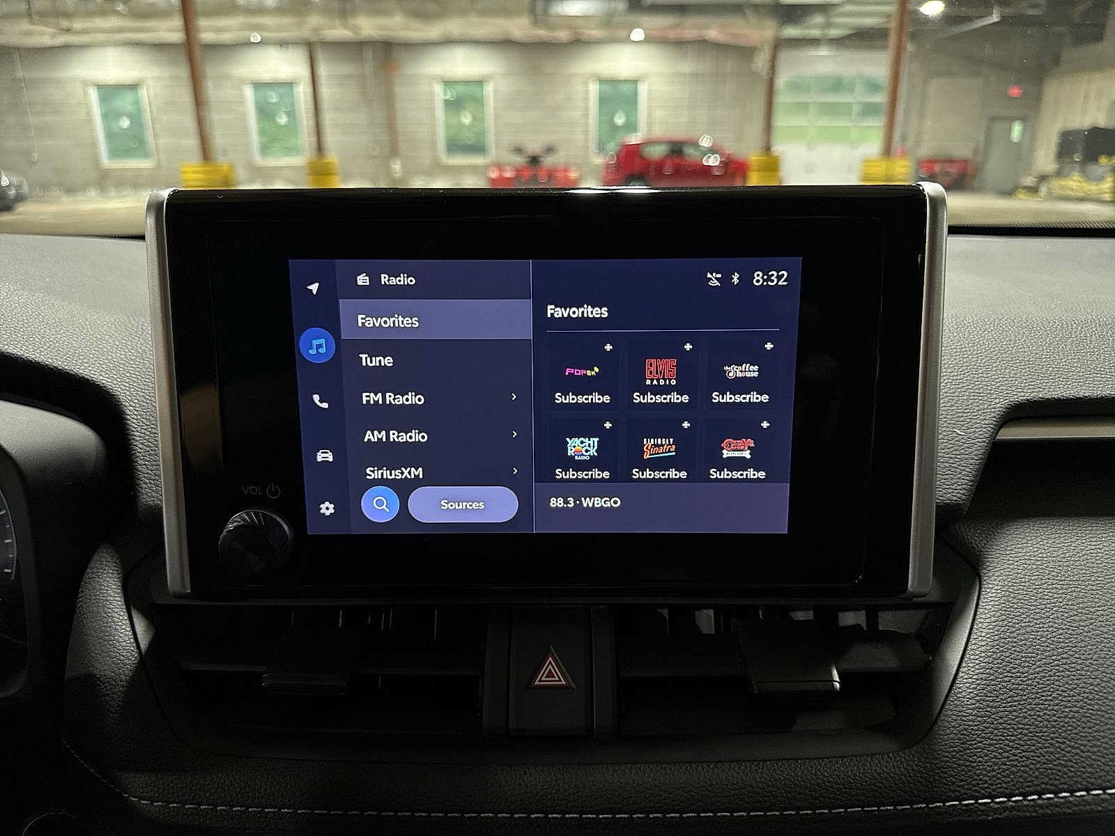 Thumbnail: 2023 Toyota RAV4 - 20